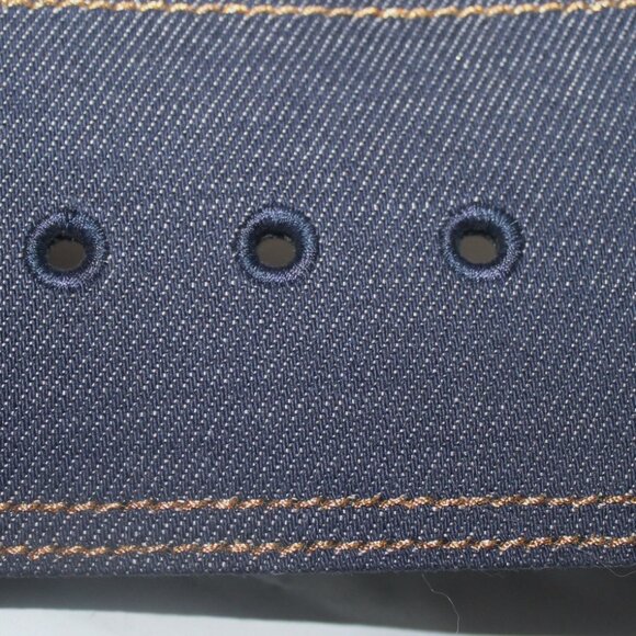 Auth $675 YSL Yves Saint Laurent Never Worn Made In Italy Belt M main image 4